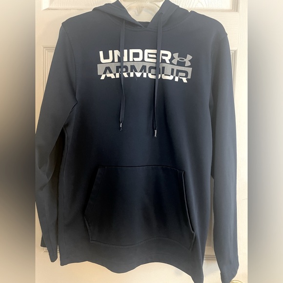 Under Armour Navy Loose Fit Hoodie‎ Size Small - Picture 1 of 4